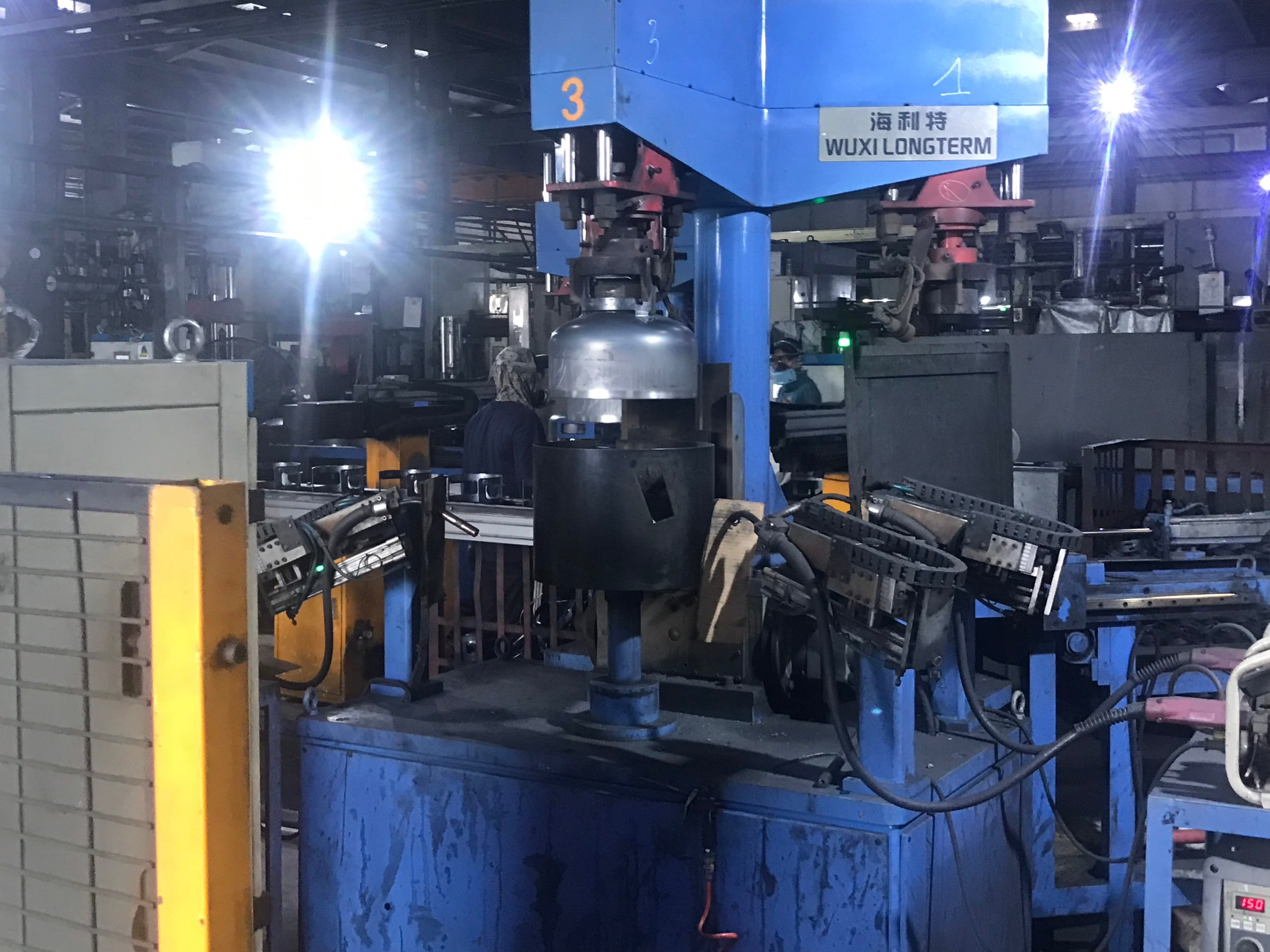 Hydraulic press 1